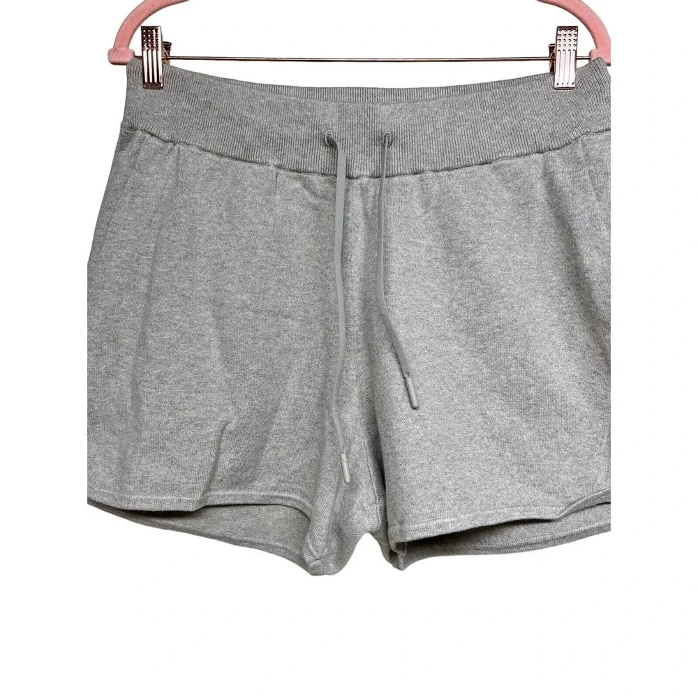 Lululemon Cotton-Cashmere Knit High-Rise Short‎ 4” Heathered Raw Linen Size 10